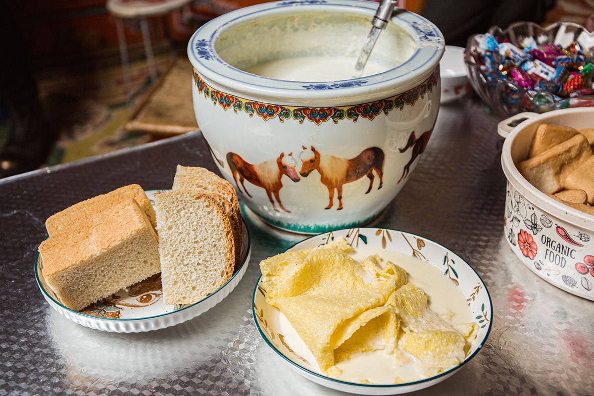 What do Mongolians Eat